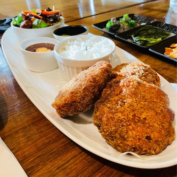 Modoo Restaurant - Hamburger steak katsu - Korean Near Me - Lynnwood, Washington Modoo Restaurant - Hamburger steak katsu - Korean Near Me - Lynnwood, Washington