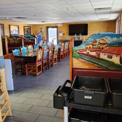 Los Ortizes Mexican Restaurant - Other side of restaurant