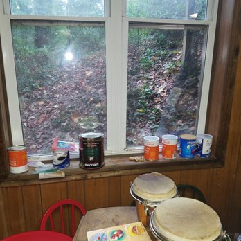 Chesapeake Childrens Museum - Music Room, notice the torn screen and empty cans on the windowsill - Museums Near Me - Annapolis, Maryland Chesapeake Childrens Museum - Music Room, notice the torn screen and empty cans on the windowsill - Museums Near Me - Annapolis, Maryland