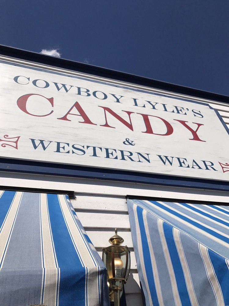 Cowboy Lyle's Candy Store Logo
