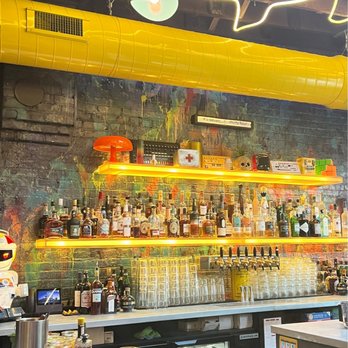 Alice - Bar - Bars Near Me - Cincinnati, Ohio