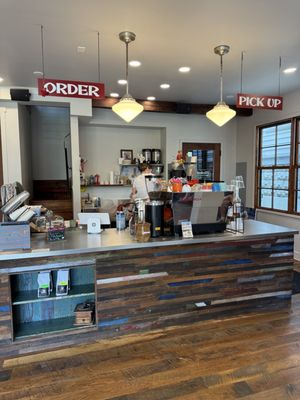 Hinterhof Coffee Rösteri by null