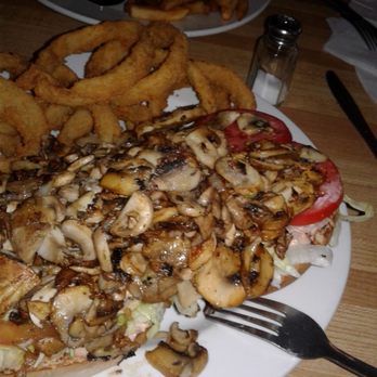 Fresgo Inn Restaurant - Diners Near Me - Surrey, British Columbia Fresgo Inn Restaurant - Diners Near Me - Surrey, British Columbia