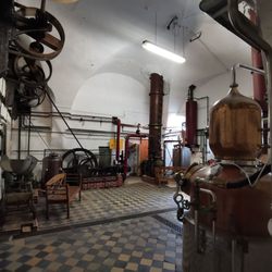 Klosterbrennerei