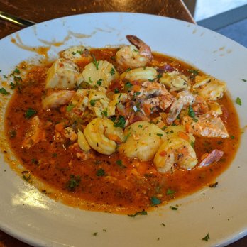 Adrift - Cioppino with fish - Seafood Near Me - Anacortes, Washington Adrift - Cioppino with fish - Seafood Near Me - Anacortes, Washington