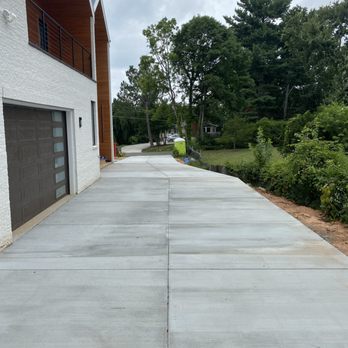 Sam The Concrete Man Washington D.C - New Concrete Driveway - Masonry/Concrete Near Me - Arlington, Virginia Sam The Concrete Man Washington D.C - New Concrete Driveway - Masonry/Concrete Near Me - Arlington, Virginia