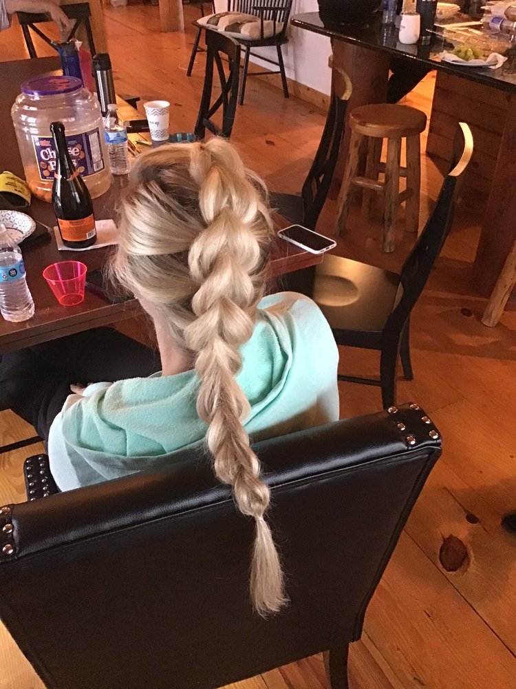 Heather Lawson Hair Design Logo
