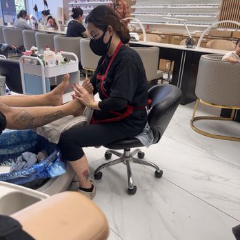 In Style Nail Spa - That girl has a bad attitude and super rude - Nail Salons Near Me - Paramount, California In Style Nail Spa - That girl has a bad attitude and super rude - Nail Salons Near Me - Paramount, California