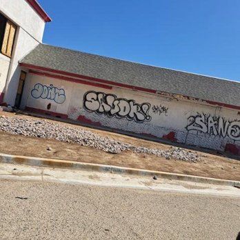 Dreamwerx Facility Services - Junk Removal & Hauling Near Me - Palm Springs, California