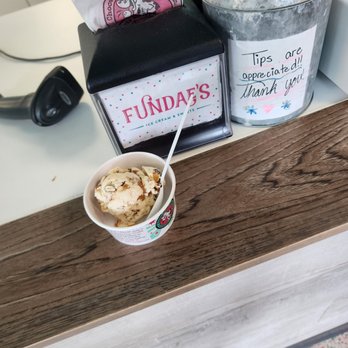 Fundae's Ice Cream & Sweets - Ice Cream & Frozen Yogurt Near Me - Speedway, Indiana Fundae's Ice Cream & Sweets - Ice Cream & Frozen Yogurt Near Me - Speedway, Indiana
