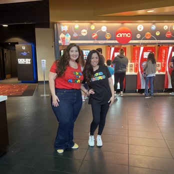 AMC Willowbrook 24 - Cinema Near Me - Houston, Texas