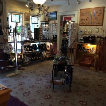 Artizanns - The shop - Gift Shops Near Me - Naples, New York