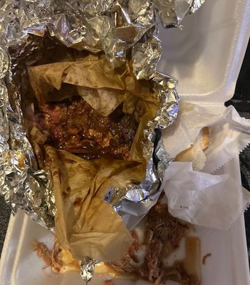 WINNER'S CIRCLE BBQ by null