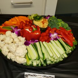 Cafe Amore at Little Ferry - CRUDITE WITH HUMMUS PLATTER