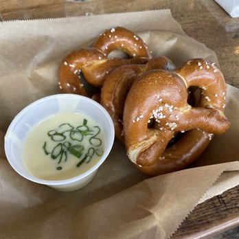 Abridged Beer - Pretzels - Burgers Near Me - Knoxville, Tennessee Abridged Beer - Pretzels - Burgers Near Me - Knoxville, Tennessee