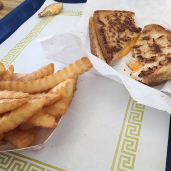 Apollo Restaurant - Grilled cheese and fries - Breakfast & Brunch Near Me - Burbank, California