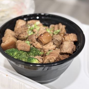 Happy Bao's - 32. Lu Rou Fan - Chinese Near Me - Glendale, Arizona