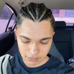 Oaks Barber & Beauty Shop - Cornrows
