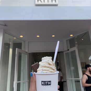KITH Treats - Ice cream in a cup. With fruity pebbles - Ice Cream & Frozen Yogurt Near Me - Miami Beach, Florida KITH Treats - Ice cream in a cup. With fruity pebbles - Ice Cream & Frozen Yogurt Near Me - Miami Beach, Florida