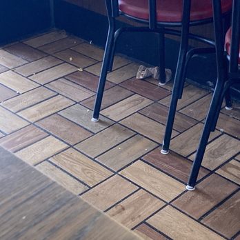 Waffle House - Dirty floor - Breakfast & Brunch Near Me - Cumming, Georgia Waffle House - Dirty floor - Breakfast & Brunch Near Me - Cumming, Georgia