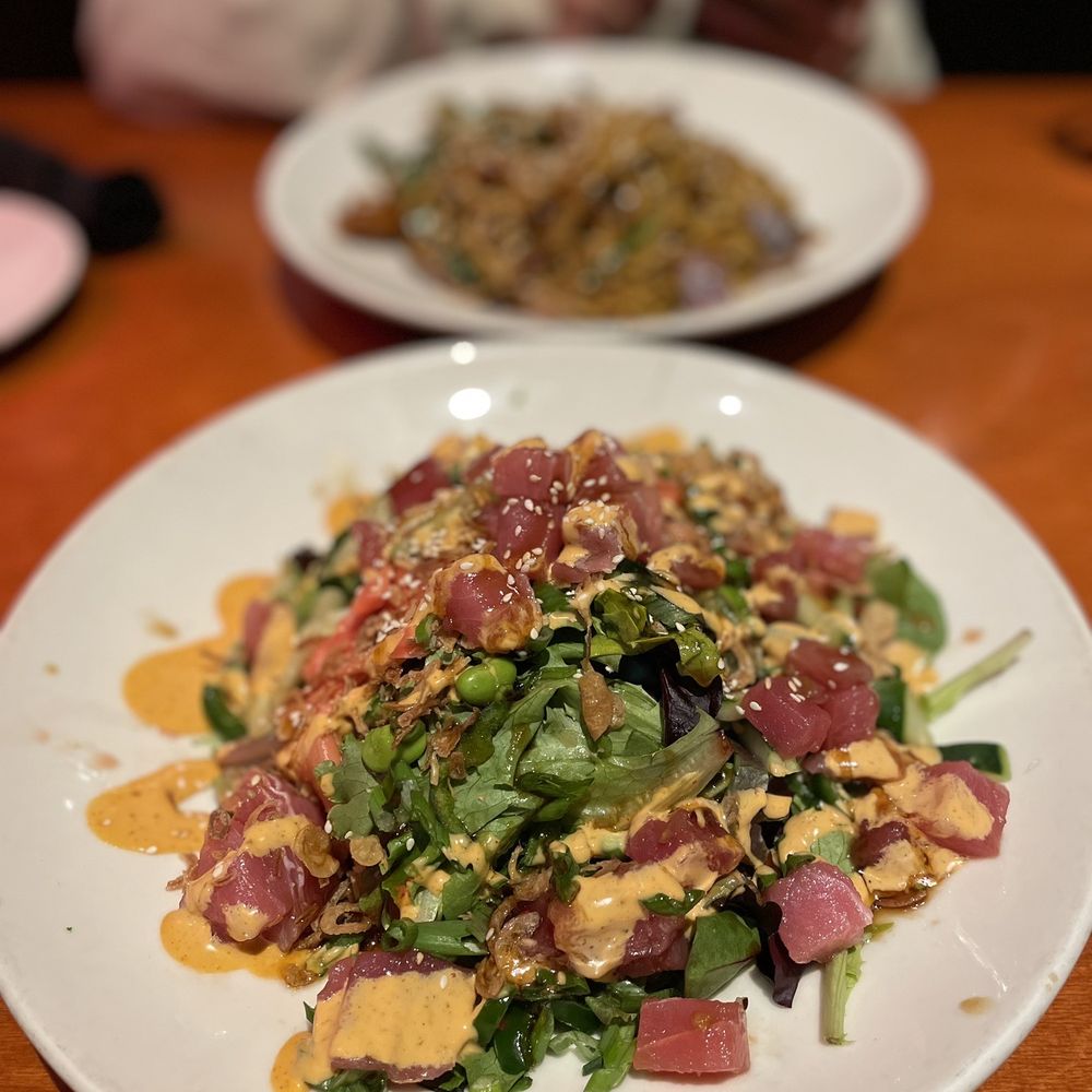 The Best 10 Restaurants near Streets of Woodfield in Schaumburg, IL Yelp