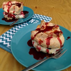 Naplavka Café & Music Bar - Pavlova