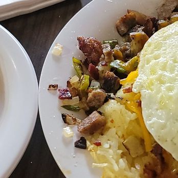 Danny's Cafe - Breakfast & Brunch Near Me - Kenosha, Wisconsin