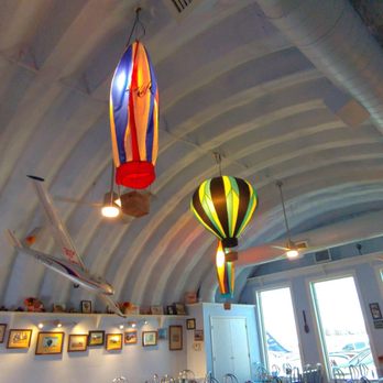 Hangar Kafe - the interior of a restaurant - Breakfast & Brunch Near Me - Miller, Missouri