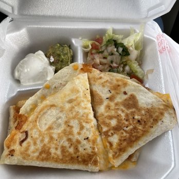 El Chamaco’s - Cheesy goodness quesadilla - Food Trucks Near Me - Castle Rock, Colorado