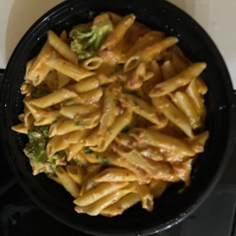 Aurelio's Italian Grill - Penne pomodoro with broccoli - Italian Near Me - Clinton Township, Michigan