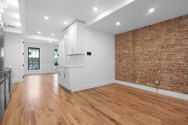 Property Maintenance - Specializing in managing commercial and residential building in the New York tri-state area. Providing exceptional and individualized customer service and care. No inquiry to big or small. Available 24/7. Family owned and operated. Property Maintenance - Specializing in managing commercial and residential building in the New York tri-state area. Providing exceptional and individualized customer service and care. No inquiry to big or small. Available 24/7. Family owned and operated.