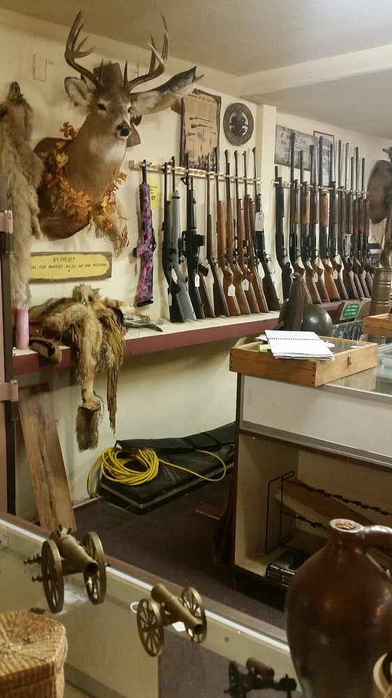 JOSEPH LABOSCO’S PAWN KINGS & PICKERS BARN Updated September 2024