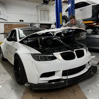 Luxury Autowerks - Twin turbo, wide body e92 bmw wrap in 2080 3m pearl white/gold - Auto Customization Near Me - Denver, Colorado Luxury Autowerks - Twin turbo, wide body e92 bmw wrap in 2080 3m pearl white/gold - Auto Customization Near Me - Denver, Colorado