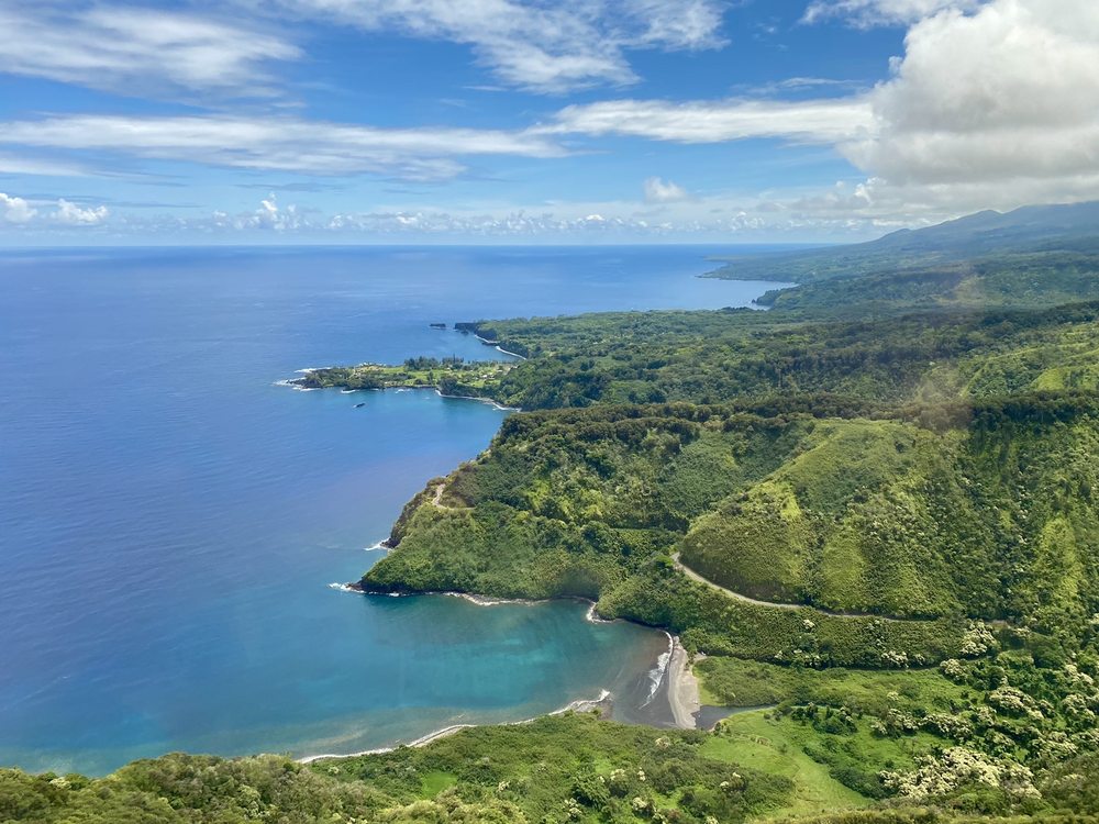 BLUE HAWAIIAN HELICOPTERS 455 Photos & 298 Reviews 1 Lelepio Pl, Kahului, HI Yelp