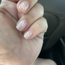 Nude flower shellac mani Nude flower shellac mani