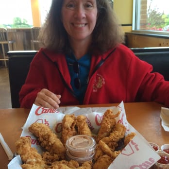 Raising Cane's Chicken Fingers - Fast Food Near Me - Cottleville, Missouri