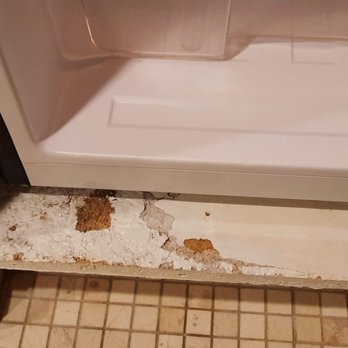 Bahia Resort Hotel - This is what the refrigerator was sitting on. - San Diego, CA