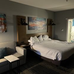 La Quinta Inn & Suites by Wyndham Ft. Myers-Sanibel Gateway - Our room