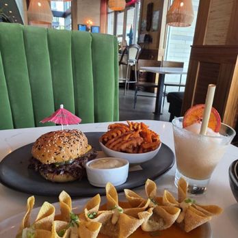 Anthem - Brisket rangoons and burger with sweet potato fries - American Near Me - Austin, Texas Anthem - Brisket rangoons and burger with sweet potato fries - American Near Me - Austin, Texas