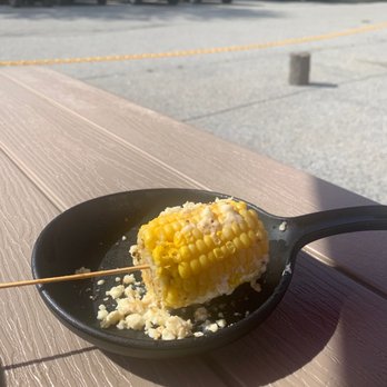 Road Hawg BBQ Swine Dining - Food Trucks Near Me - Gorham, New Hampshire Road Hawg BBQ Swine Dining - Food Trucks Near Me - Gorham, New Hampshire