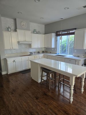 Feinga Roofing and General Construction Logo