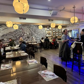 il Canale - Interior - Italian Near Me - Washington, DC, District of Columbia