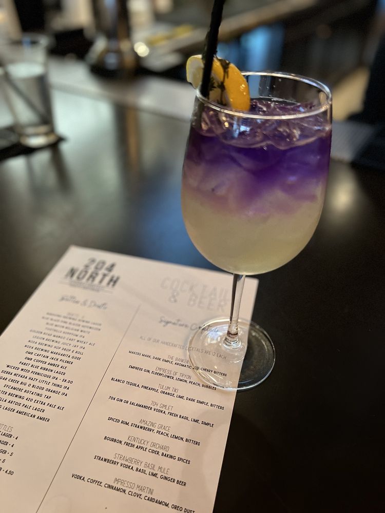 204 North Kitchen & Cocktails