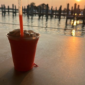 Fisherman's Crab Deck - Seafood Near Me - Grasonville, Maryland