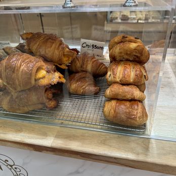 Concerto Bakery - Bakeries Near Me - Los Angeles, California