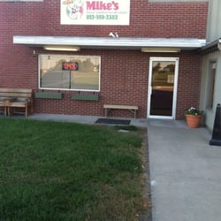 White's Pizza