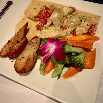 Deluca's Italian Restaurant - Chicken and artichoke veggies and potatoes - Italian Near Me - Staten Island, New York Deluca's Italian Restaurant - Chicken and artichoke veggies and potatoes - Italian Near Me - Staten Island, New York