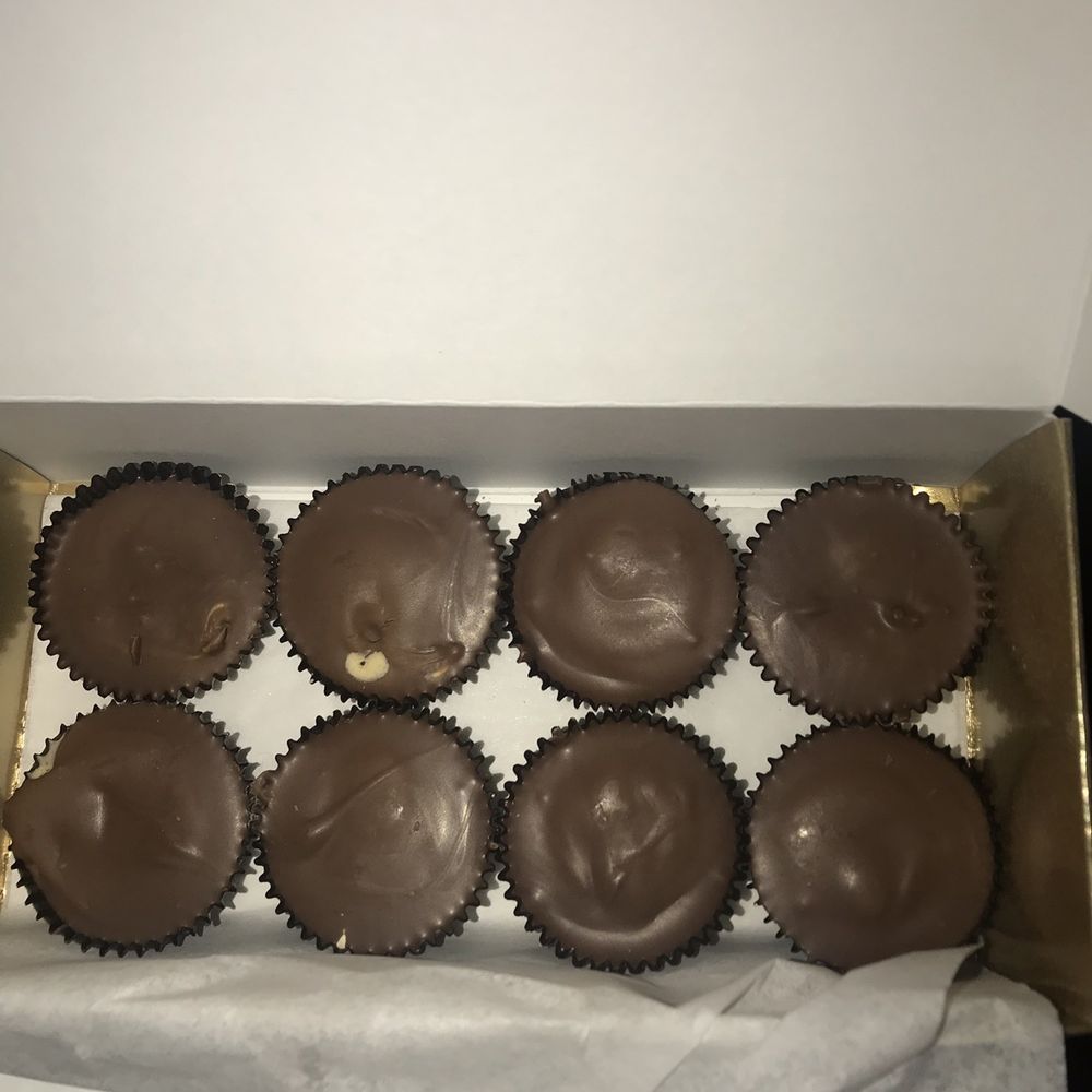 Bert's Desserts - Creamy peanut butter cups freshly made - Candy Stores Near Me - Petaluma, California Bert's Desserts - Creamy peanut butter cups freshly made - Candy Stores Near Me - Petaluma, California