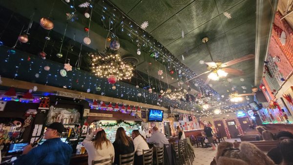 Mac's Tavern by null