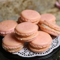 Edith's Candy Bar Creations - Macarons!!!
